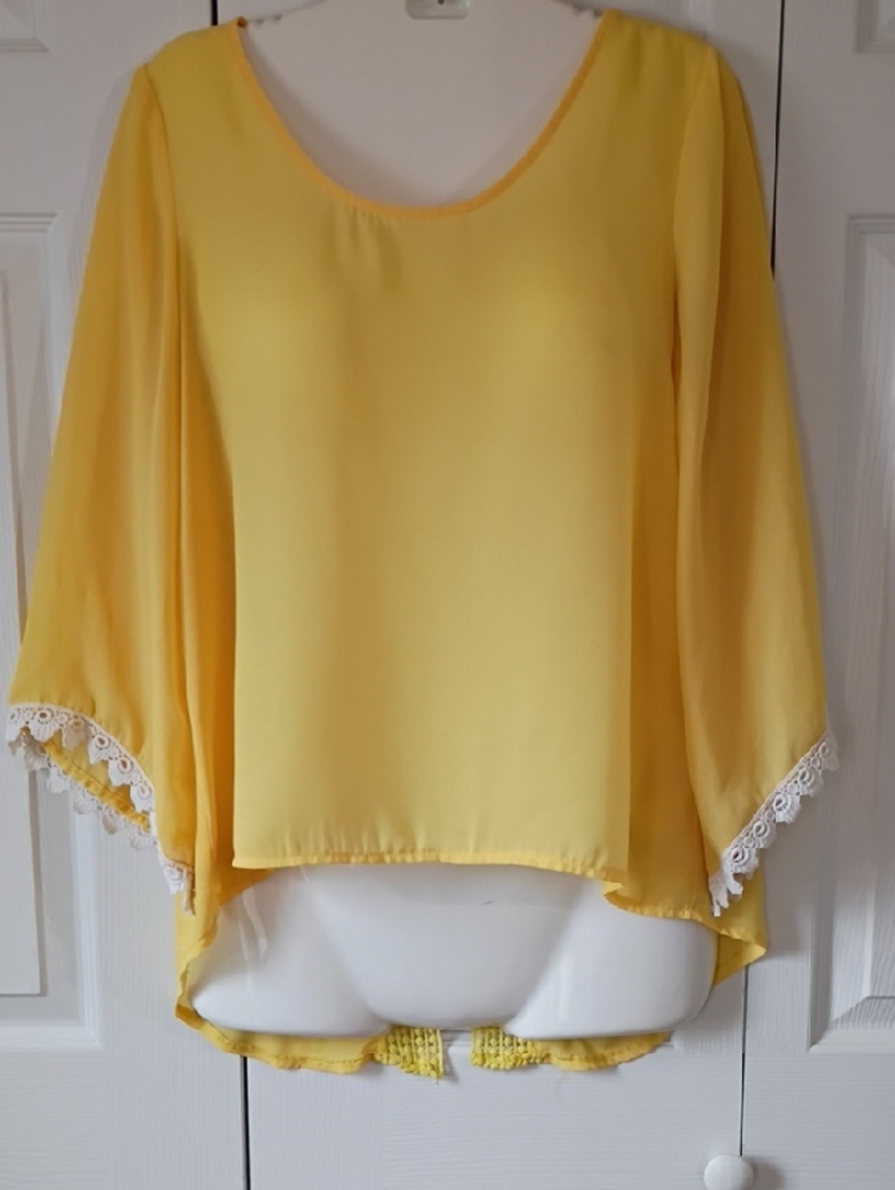 Umgee Yellow Lace-Trim Split Back Top